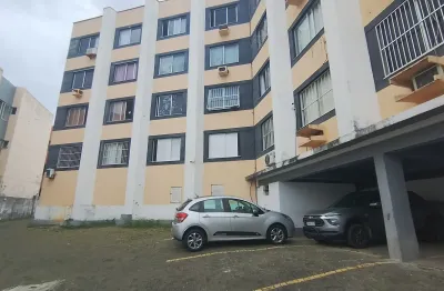 Apartamento 1/4, sem mobilia,  prédio com piscina, disponível para locação