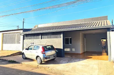 Excelente casa na ceilância sul, próximp ao metrô, unb, ifb e ao centro administrativo.
