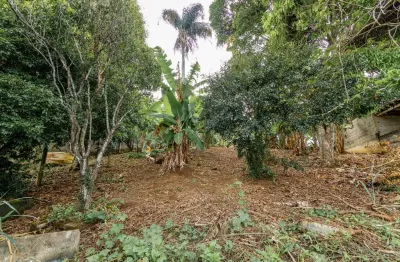 Casa a venda  no democrata – um refúgio verde a 5 minutos do centro!