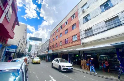 Apartamento com 3 quartos à venda na Rua Floriano Peixoto, 200, Centro, Juiz de Fora