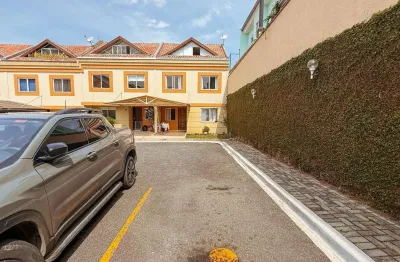 Excelente sobrado proximo ao colégio adventista do santa cândida - colombo