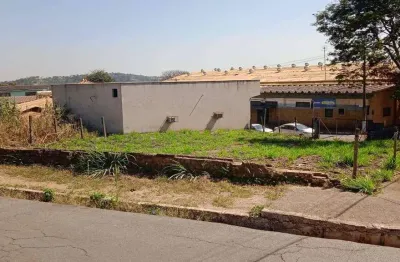 Terreno à venda no Centro, Sarzedo 