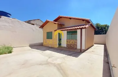Casa com 2 quartos à venda na Chácara Maria Antonieta, Mário Campos 