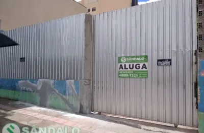 Terreno para alugar por R$ 3800.00, 135.00 m2 - ZONA 07 - MARINGA/PR
