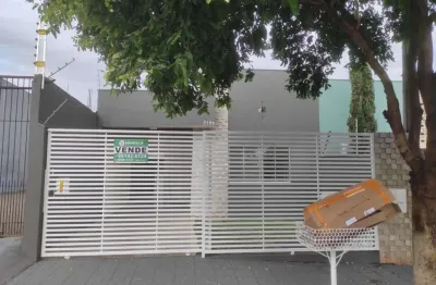 Casa com 3 quartos à venda por R$ 420000.00, 99.00 m2 - RESIDENCIAL ICARO - MARINGA/PR