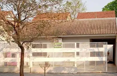 Casa com 3 quartos à venda por R$ 350000.00, 115.17 m2 - CONJUNTO RESIDENCIAL PAULINO CARLOS - MARINGA/PR