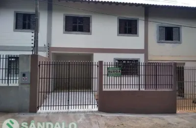 Sobrado com 3 quartos para alugar por r$ 1800.00, 99.00 m2 - jardim canada - maringa/pr