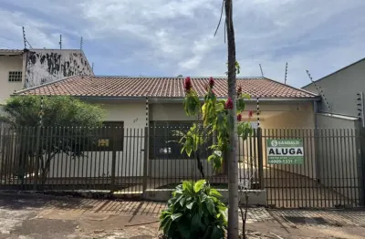 Casa com 3 quartos para alugar por r$ 2800.00, 188.56 m2 - jardim alamar - maringa/pr
