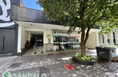 Apartamento com 3 quartos para alugar por r$ 3500.00, 0.00 m2 - zona 01 - maringa/pr