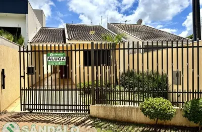 Casa com 3 quartos para alugar por R$ 2200.00, 99.15 m2 - JARDIM DIAS I - MARINGA/PR