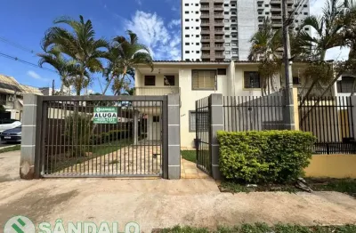 Sobrado com 3 quartos para alugar por R$ 2900.00, 142.00 m2 - VILA MARUMBY - MARINGA/PR