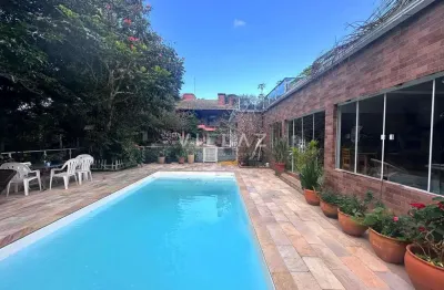 Casa na silveira com vista para lagoas, piscina e 1.505 m2 terreno