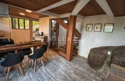 Casa na ferrugem com 2 suítes e vista para a natureza