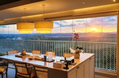 Lindíssimo apartamento no condomínio splendor blue vista banhado 156m²
