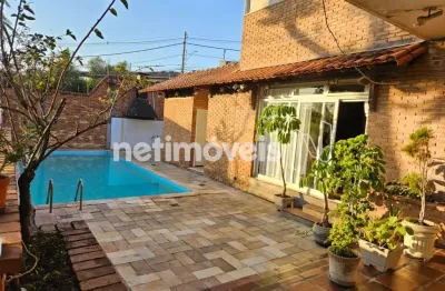 Casa com 4 quartos para alugar na Avenida José Maria De Alkimim, Belvedere, Belo Horizonte