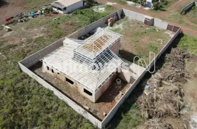 Lote de 1.000m²; com projeto aprovado e casa em construção