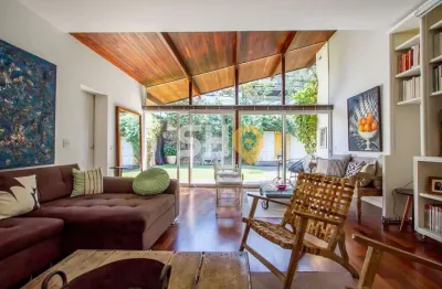 Casa com 4 quartos para alugar na rua heitor de morais, 673, pacaembu, são paulo, 300 m2 por r$ 30.000