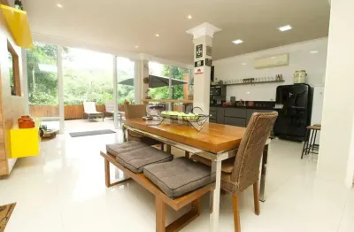 Casa em condomínio fechado com 4 quartos à venda na Rua Maestro Otto Wey, 91, Jardim Itatinga, São Paulo, 350 m2 por R$ 2.299.000