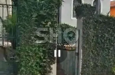 Casa com 2 quartos à venda na rubens de morais jardim, 169, caxingui, são paulo, 80 m2 por r$ 2.600.000