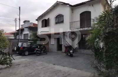 Casa com 4 quartos para alugar na avenida doutor arnaldo, 2301, sumaré, são paulo, 450 m2 por r$ 9.900