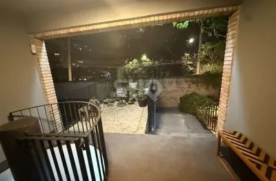 Casa com 4 quartos à venda na dos escultores, 26, boaçava, são paulo, 400 m2 por r$ 7.000.000