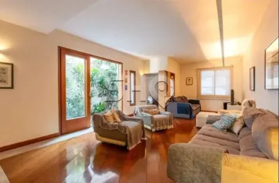 Casa em condomínio fechado com 3 quartos à venda na rua aurora contieri, 73, sumarezinho, são paulo, 190 m2 por r$ 2.600.000