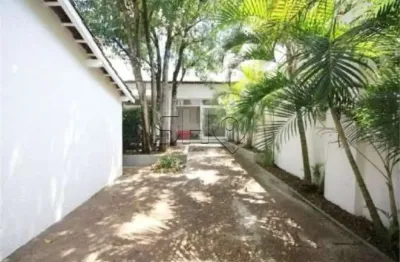 Casa com 3 quartos à venda na rua sampaio vidal, 166, jardim paulistano, são paulo, 250 m2 por r$ 7.500.000
