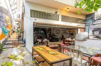 Casa comercial com 6 salas à venda na rua doutor miranda de azevedo, 582, pompéia, são paulo, 480 m2 por r$ 2.000.000