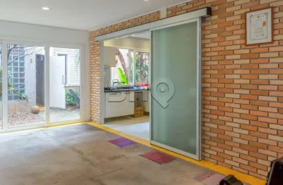 Casa com 4 quartos para alugar na rua aldo de azevedo, 36, vila madalena, são paulo, 290 m2 por r$ 30.000
