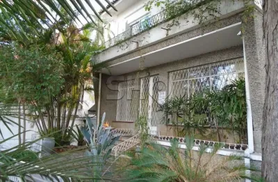 Casa comercial à venda na rua atibaia, 300, pacaembu, são paulo, 320 m2 por r$ 2.800.000