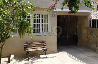 Casa com 4 quartos à venda na rua afonso bandeira de melo, 35, campo belo, são paulo, 210 m2 por r$ 1.098.000