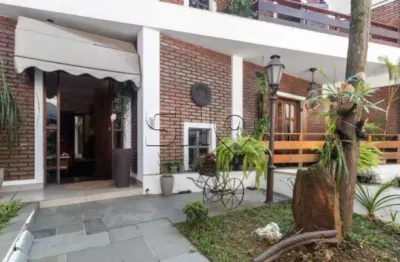 Casa com 4 quartos à venda na Avenida Rubem Berta, 1216, Indianópolis, São Paulo, 362 m2 por R$ 1.990.000