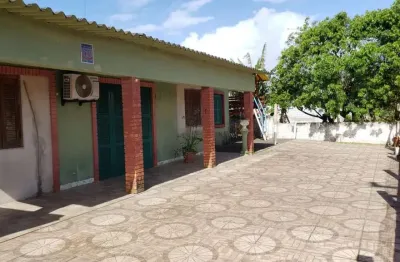Casa para Venda em Cidreira, Centro, 4 dormitórios, 1 suíte, 2 banheiros, 2 vagas
