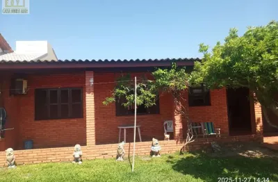 Casa para Venda em Cidreira, BAIRRO CENTRO, 3 dormitórios, 2 banheiros, 2 vagas