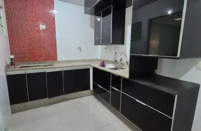 Casa à venda na Rua Cupianã, 22, Jardim Germania, São Paulo