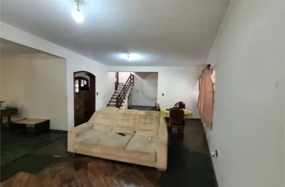 Casa com 3 quartos à venda na Rua Teerã, Vila Leopoldina, São Paulo