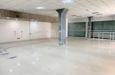 Ponto comercial para alugar na Rua Teodoro Sampaio, Pinheiros, São Paulo