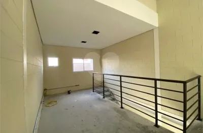 Ponto comercial para alugar na Rua Nanuque, Vila Leopoldina, São Paulo