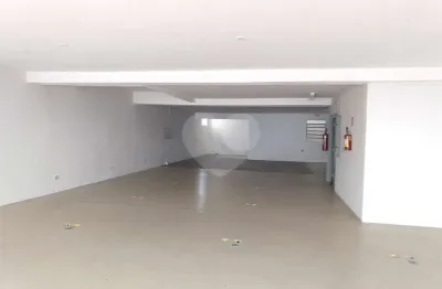 Prédio para alugar na Lapa, São Paulo 