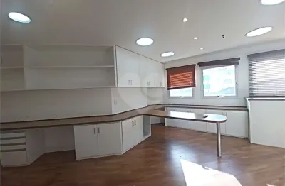 Sala comercial à venda na Rua do Bosque, 1589, Barra Funda, São Paulo