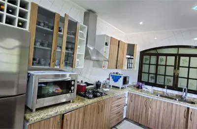 Casa com 3 quartos à venda na Serra Do Mar, 45, Centro, Osasco