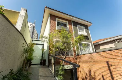 Casa com 3 quartos à venda na Rua Jesuíno Bandeira, Vila Romana, São Paulo