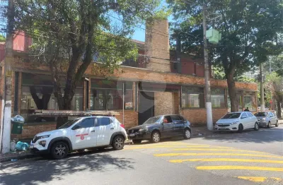 Ponto comercial para alugar na Rua Belchior de Azevedo, Vila Leopoldina, São Paulo