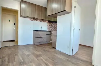 Apartamento com 2 quartos para alugar na Rua João Pereira, Lapa, São Paulo