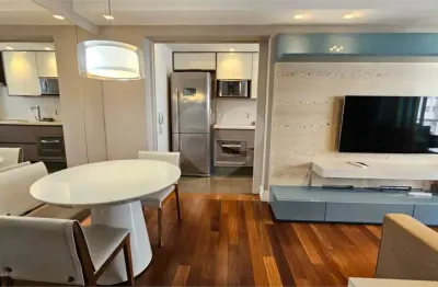 Apartamento com 2 quartos para alugar na Rua Doutor José Elias, Alto da Lapa, São Paulo