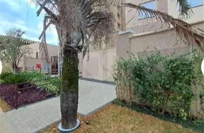 Apartamento com 2 quartos para alugar na Antônio Fidélis, Lapa, São Paulo