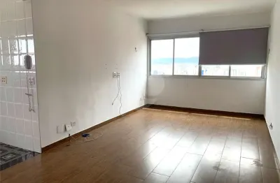 Apartamento com 3 quartos à venda ou para locação em sumarezinho - sp