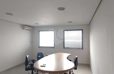 Sala comercial à venda na Rua Clélia, 2145, Água Branca, São Paulo