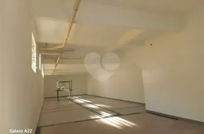 Barracão / Galpão / Depósito para alugar no Butantã, São Paulo 