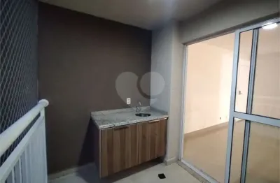 Apartamento com 2 quartos para alugar na Rua Roma, 71, Vila Romana, São Paulo